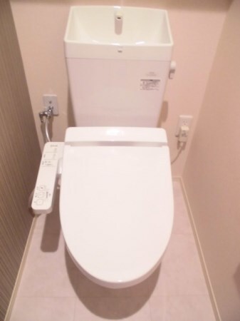 パインコートにほの物件内観写真