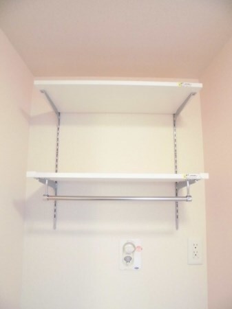 パインコートにほの物件内観写真