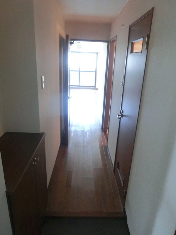 コンフォール空港通りの物件内観写真