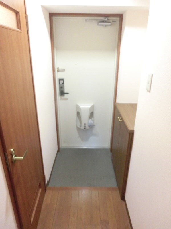 コンフォール空港通りの物件内観写真