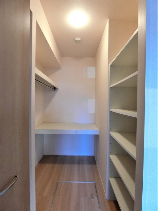 ロワジールの物件内観写真