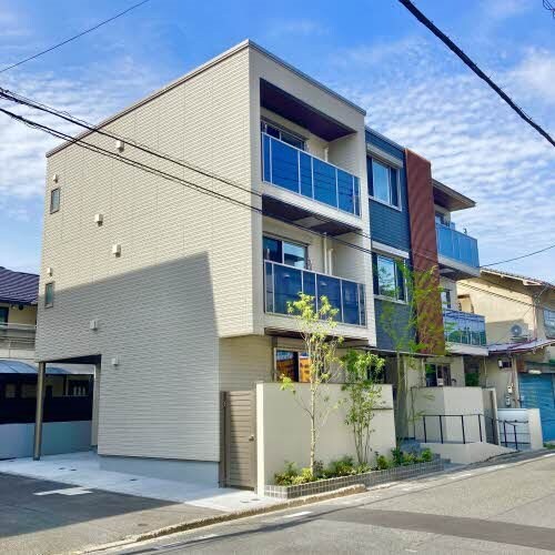 シャーメゾン西旭の物件外観写真