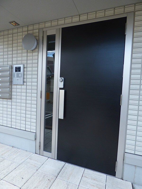 シャトレー東雲の物件外観写真