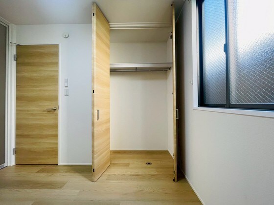 シャーメゾン学園前の物件内観写真