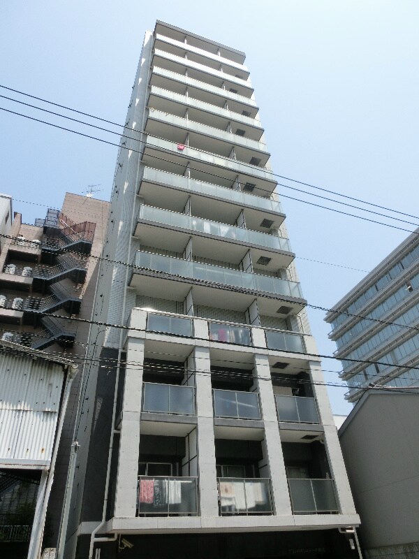 グランドポレストーネ鶴見の物件外観写真