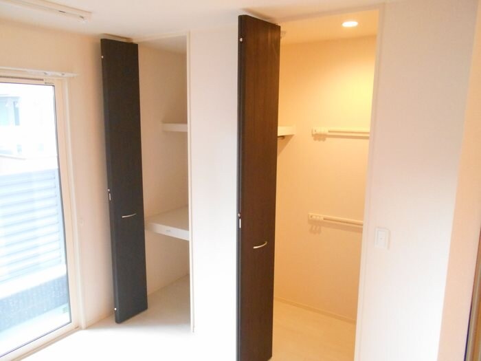 グランテリア楽々園Wの物件内観写真