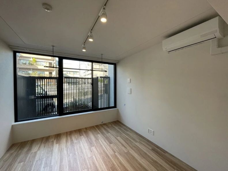 LEGALAND西新宿ANNEXの物件内観写真