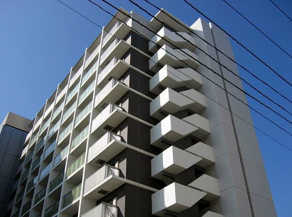 レジディア新横浜の物件外観写真