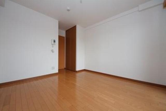 アルテーヌ新横浜の物件内観写真