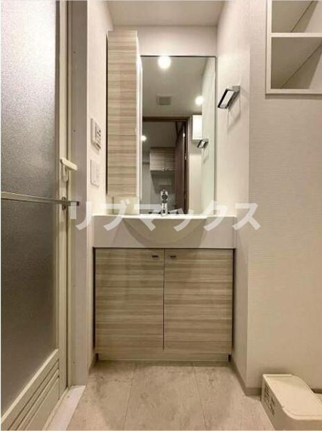 関内駅 徒歩10分 7階の物件内観写真