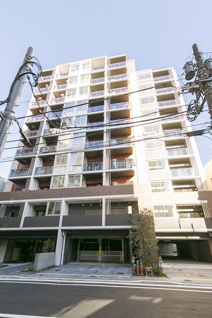 阪東橋駅 徒歩2分 8階の物件外観写真