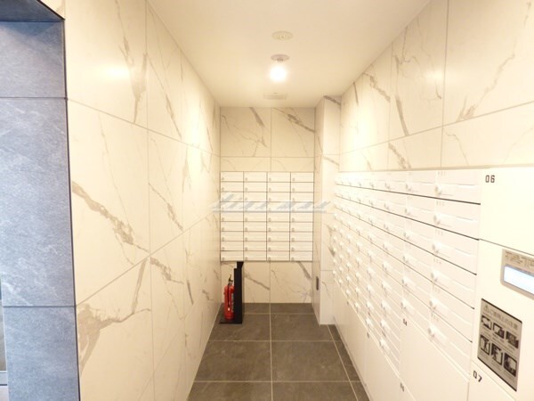 横浜駅 徒歩14分 5階の物件内観写真