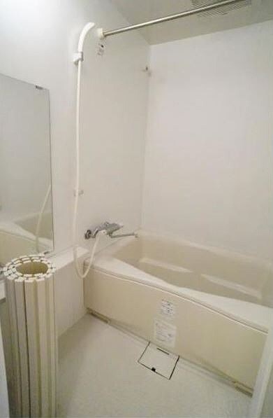 日本大通り駅 徒歩12分 6階の物件内観写真