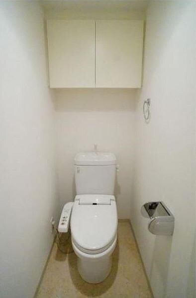 日本大通り駅 徒歩12分 6階の物件内観写真