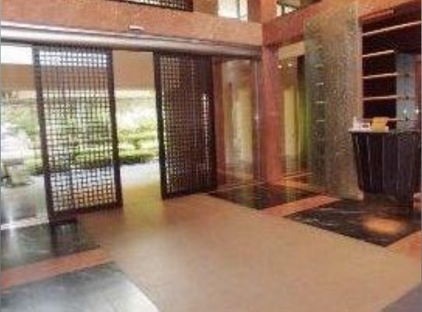 ザ・ミレナリータワーズの物件外観写真