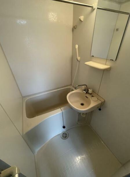 リーヴェルポート横浜三ツ沢3の物件内観写真