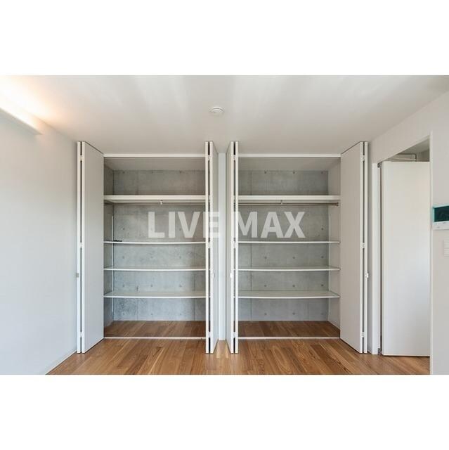 御嶽山駅 徒歩7分 B1-1階の物件内観写真