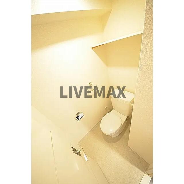 ラグジュアリーアパートメント本郷の物件内観写真