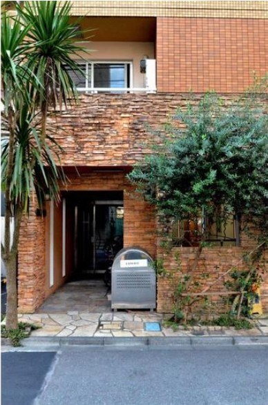 エスペリオの物件外観写真