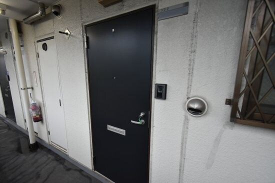 新山下三番館の物件内観写真