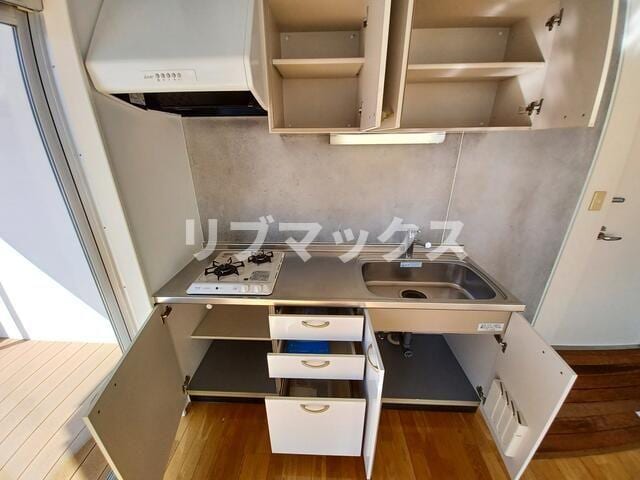 横浜駅 徒歩6分 3階の物件内観写真