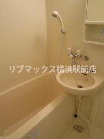 伊勢佐木長者町駅 徒歩2分 8階の物件内観写真