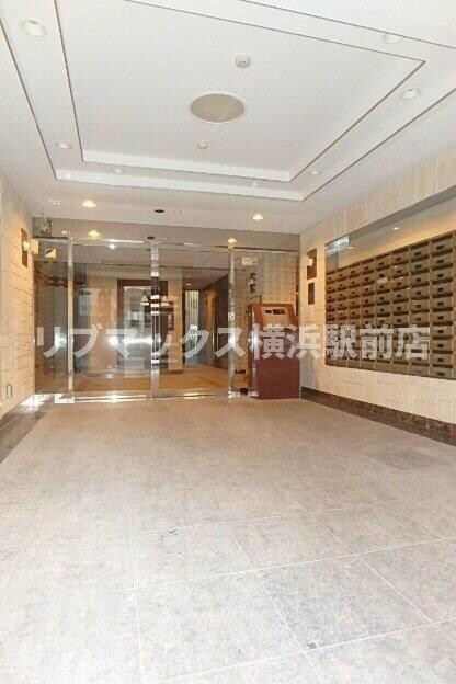 伊勢佐木長者町駅 徒歩2分 8階の物件外観写真