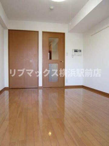 伊勢佐木長者町駅 徒歩2分 8階の物件内観写真