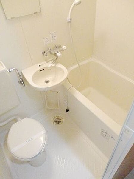 フェニックス芦花公園駅前弐番館の物件内観写真