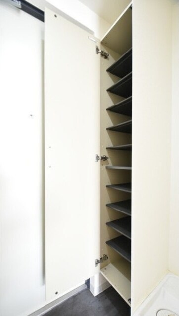 エフパークレジデンス妙蓮寺の物件内観写真