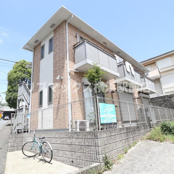 シャルムカーサの物件外観写真