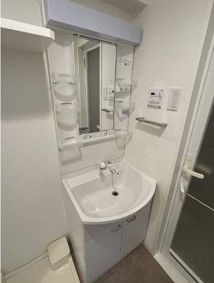 MAXIV横浜大通公園の物件内観写真