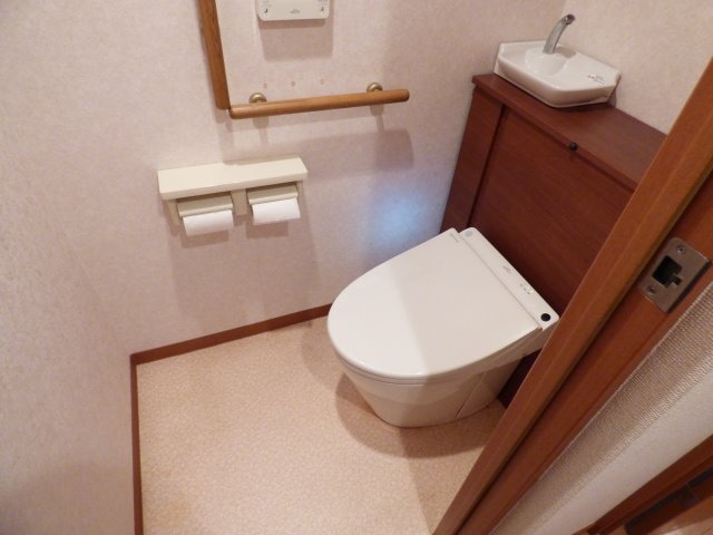 コスモ新横浜の物件内観写真