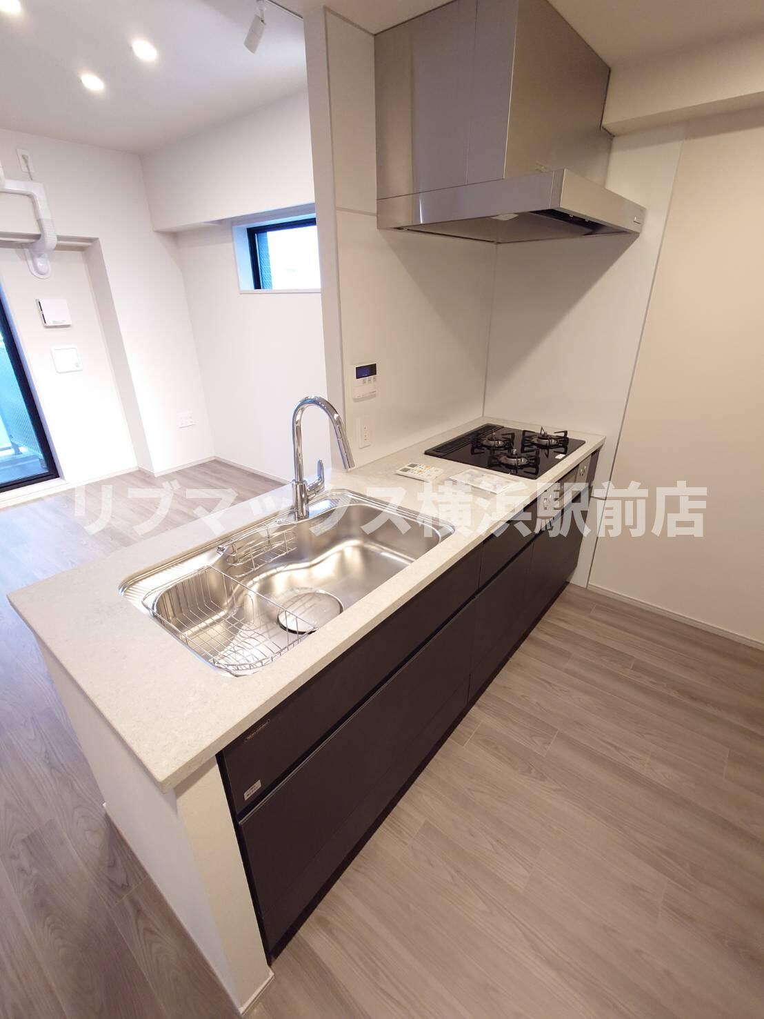 グレーシアフィット横浜の物件内観写真