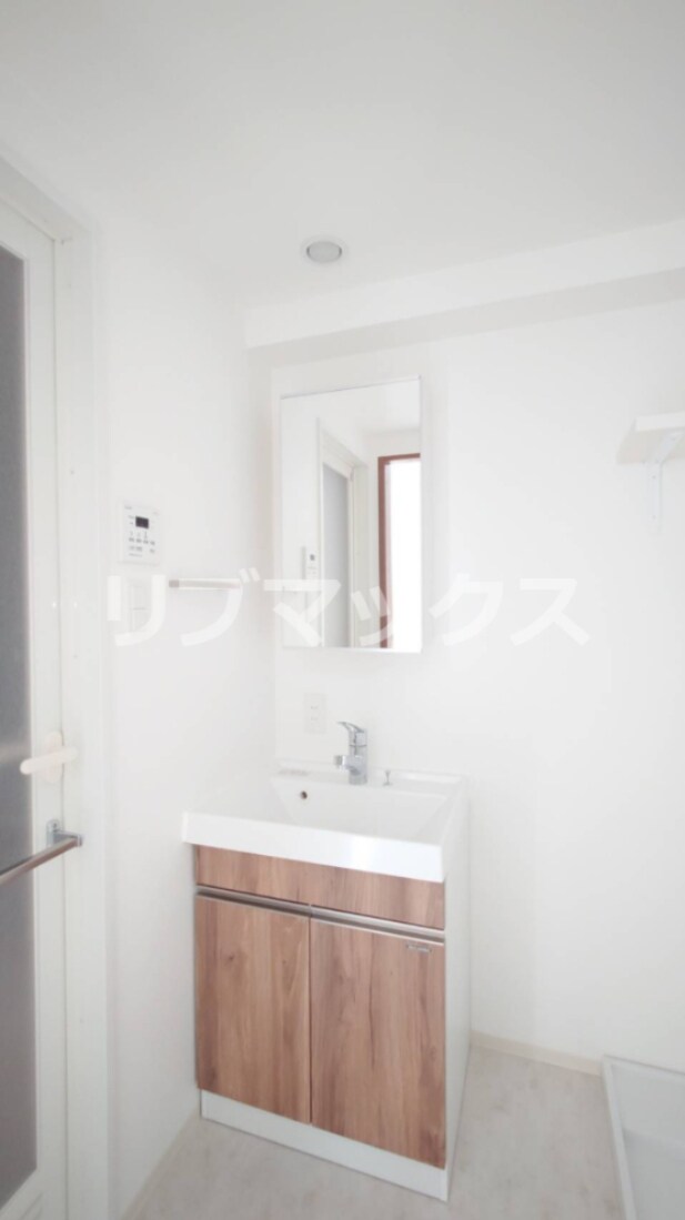 伊勢佐木長者町駅 徒歩5分 3階の物件内観写真