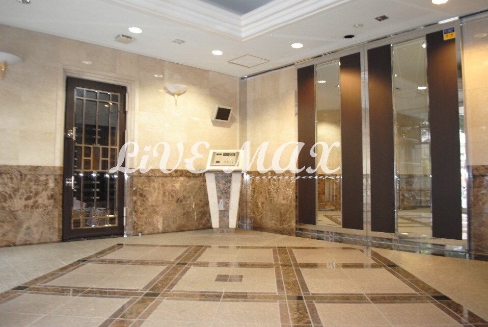 関内駅 徒歩6分 13階の物件外観写真