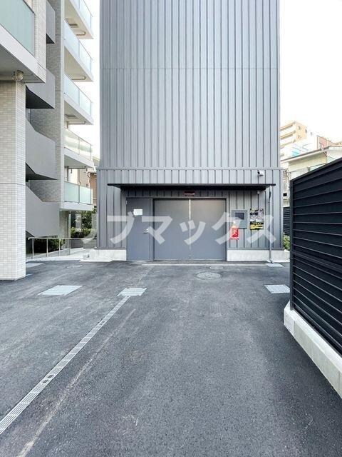 ドゥーエ横濱鶴見の物件外観写真