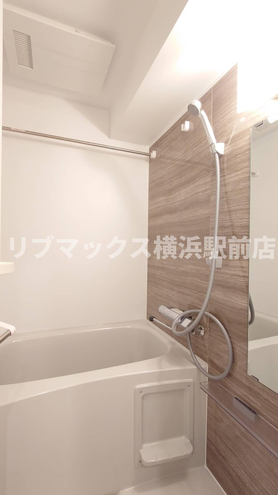 コンフォリア・リヴ横浜平沼の物件内観写真