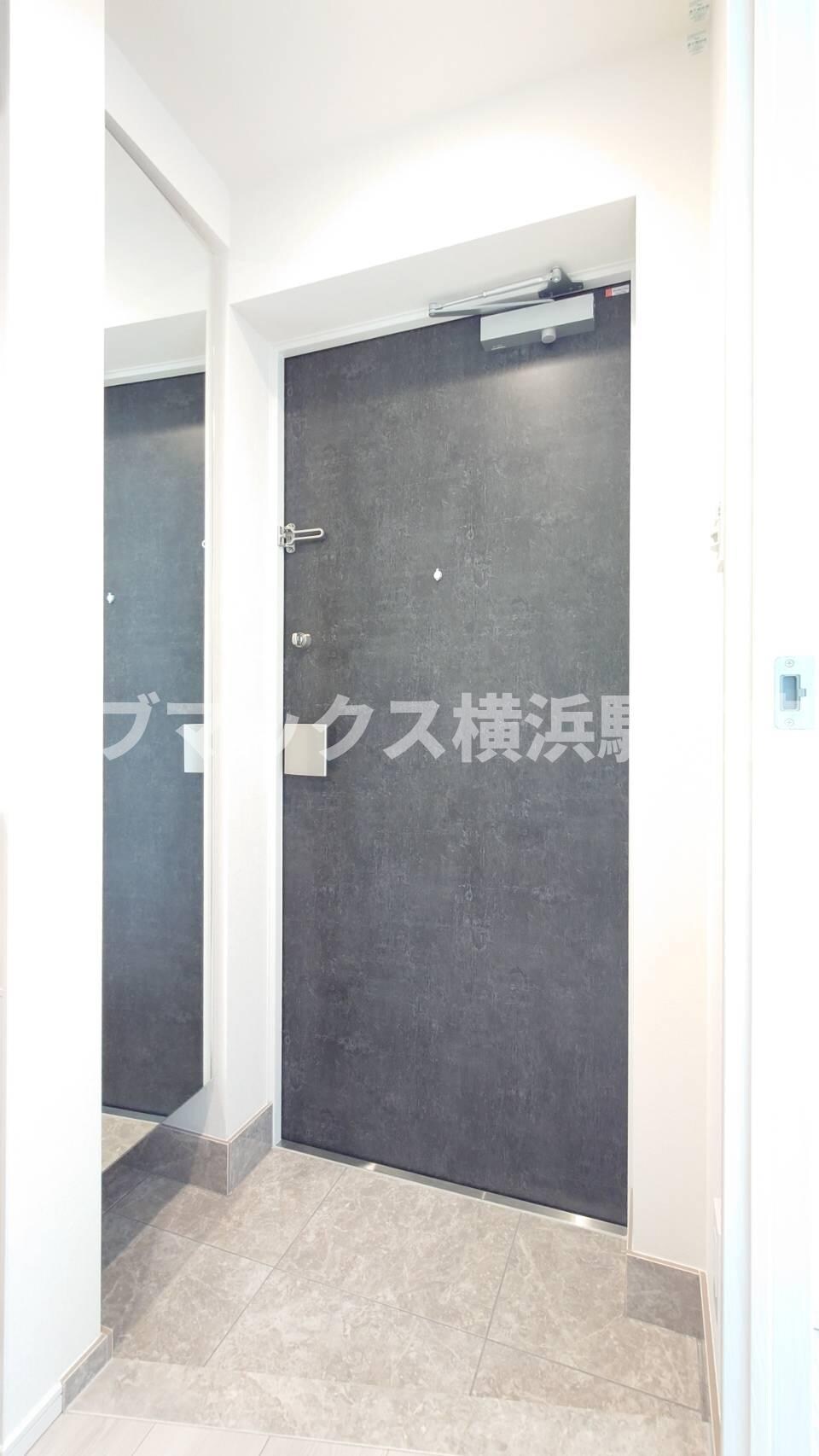 コンフォリア・リヴ横浜平沼の物件内観写真