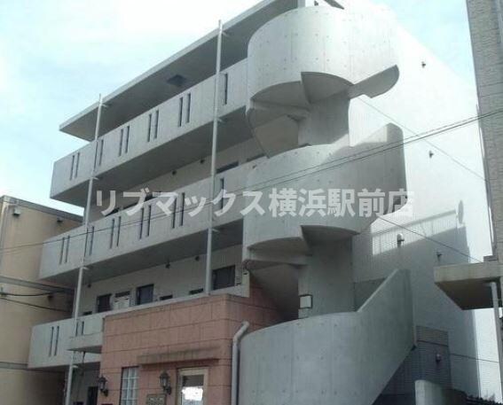 三ツ沢上町駅 徒歩2分 1階の物件外観写真