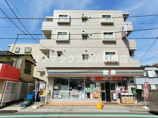 サントゥール白楽の物件外観写真