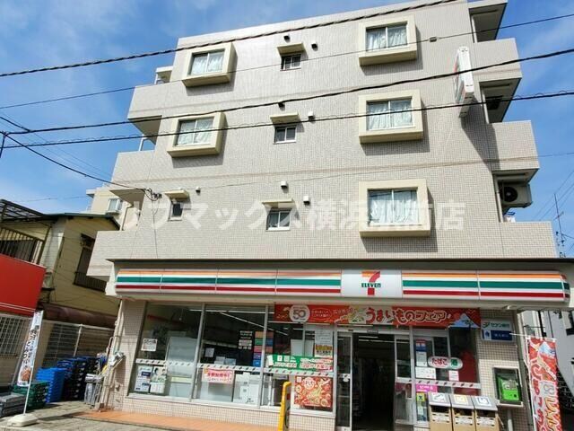 サントゥール白楽の物件外観写真