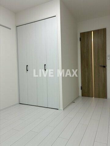 ラグゼフラット東六郷の物件内観写真