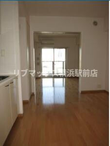 横浜駅 徒歩5分 8階の物件内観写真