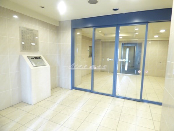 横浜駅 徒歩5分 8階の物件外観写真