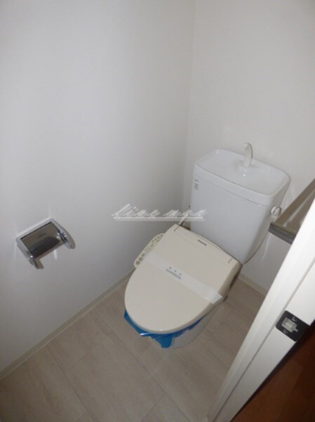 横浜駅 徒歩5分 8階の物件内観写真