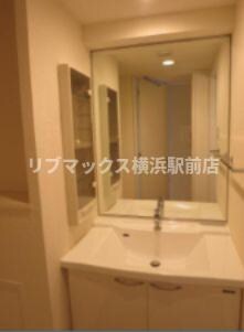 横浜駅 徒歩5分 8階の物件内観写真