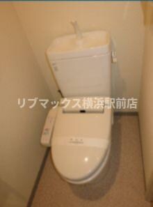 横浜駅 徒歩5分 8階の物件内観写真