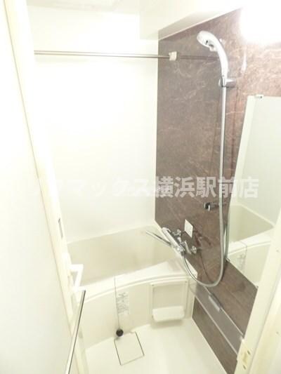 ラクラス横浜の物件内観写真