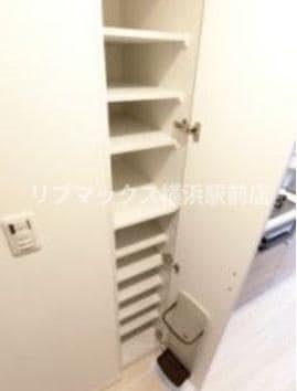 伊勢佐木長者町駅 徒歩4分 8階の物件内観写真